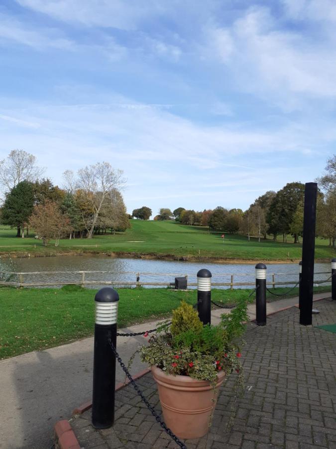 Weald Of Kent Golf Course And Hotel Headcorn Eksteriør billede